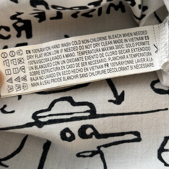 Basquiat Illustration Print Top M - Picture 9 of 9